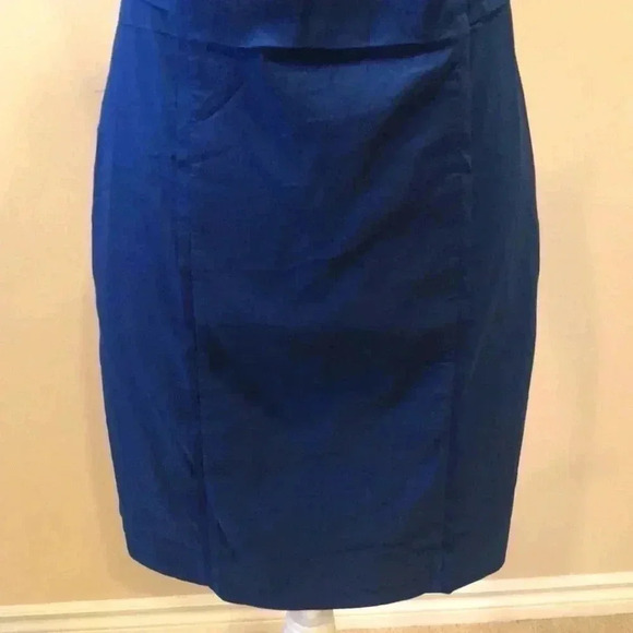 Ann Taylor  Cobalt Blue Crew Neck Sleeveless Shift Dress w/zipper accents-4P - Picture 7 of 9